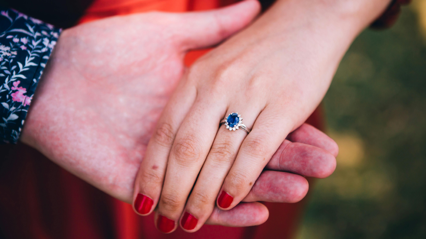 7 Unique Diamond Alternatives for Engagement Rings